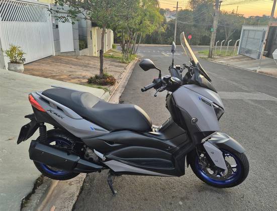YAMAHA XMAX ABS 